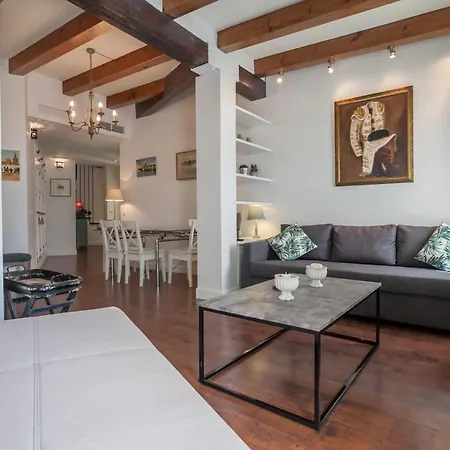 Apartment Roof Cathedral